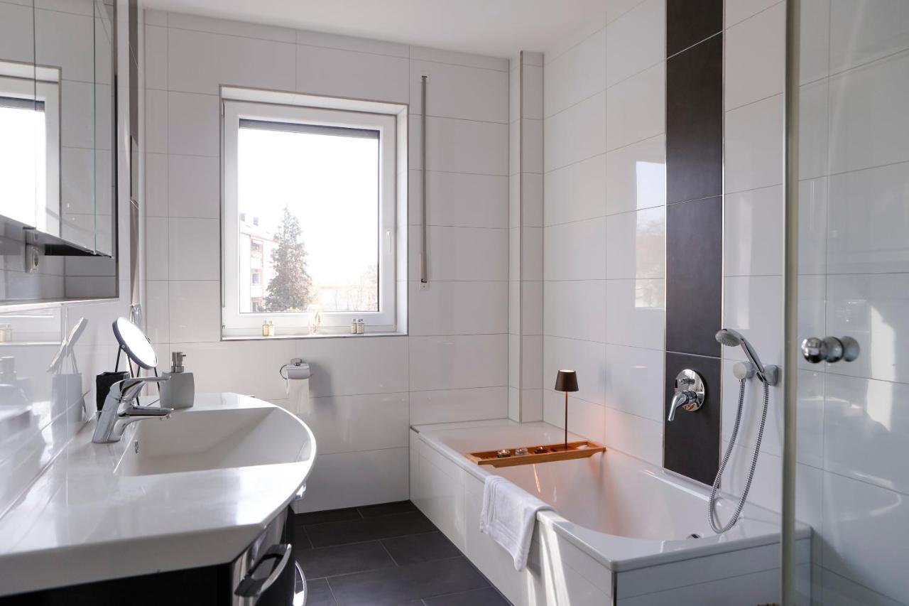 Lumen Homes - Design-Apt. Nahe Audi Und Altstadt, 3 Zimmer, Netflix Ingolstadt Exterior photo