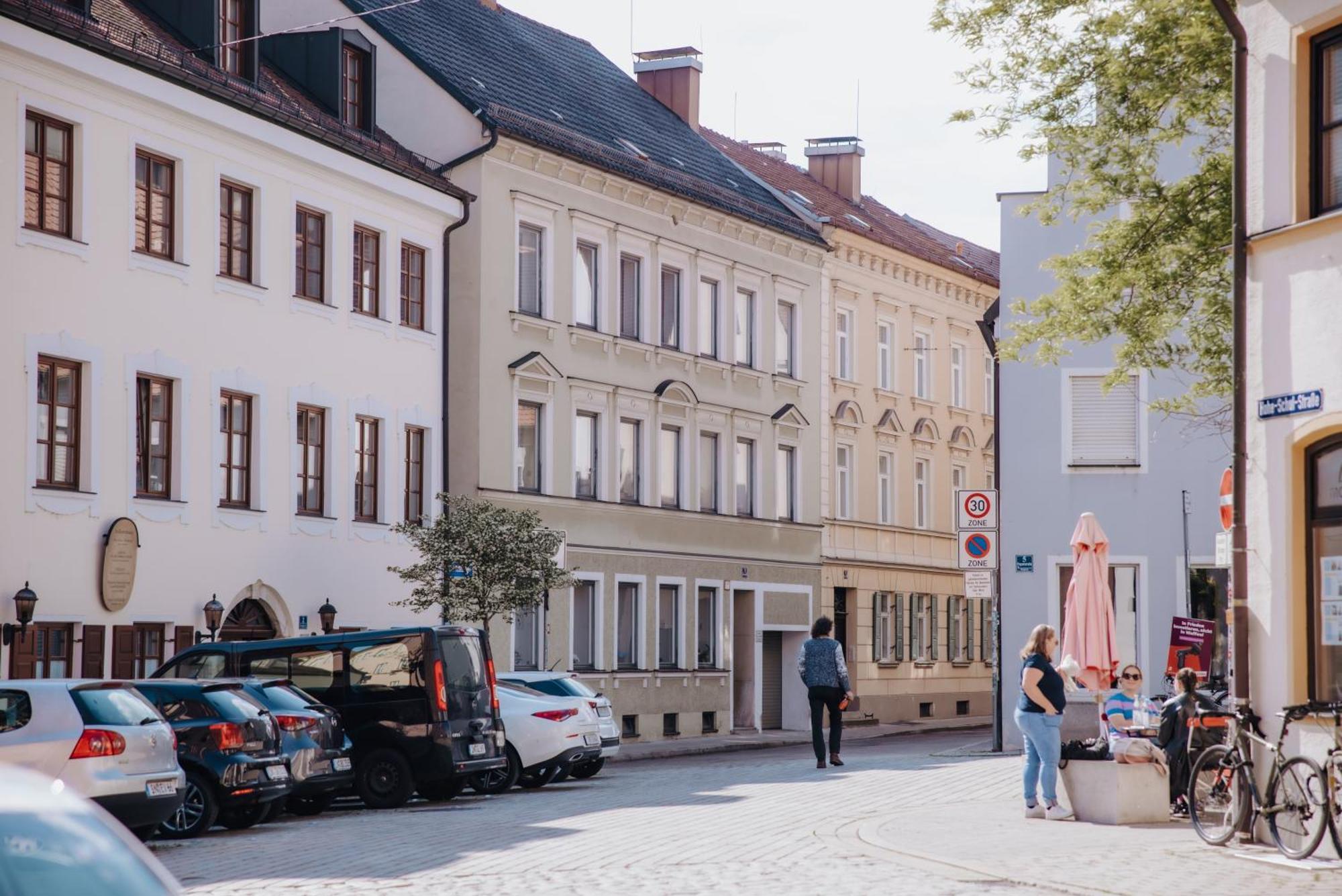 Lumen Homes - Design-Apt. Nahe Audi Und Altstadt, 3 Zimmer, Netflix Ingolstadt Exterior photo